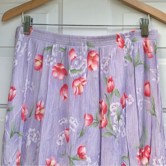 Lavender Floral Midi Skirt - Picture 7 of 8